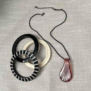 Necklace and Bangle Set